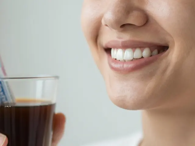 10 nejlepších tipů pro bělení zubů - bezpečně a účinně